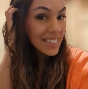 Meet your Posher, Stacey